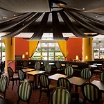 Grand Magic Marne La Vallee 4*