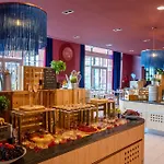 Grand Magic Marne La Vallee 4*