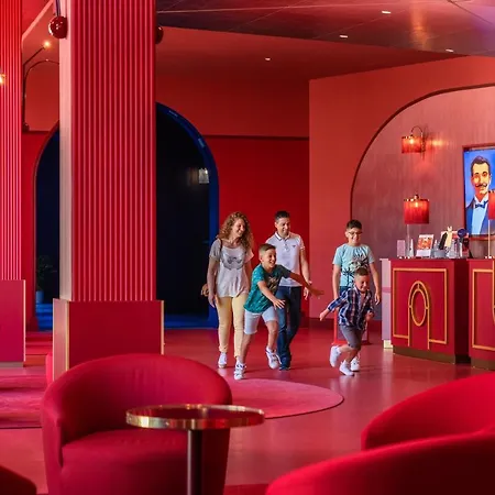 Magic Circus Marne La Vallee Hotel 4*