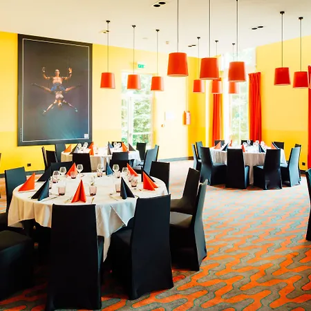 Hotel Grand Magic Marne La Vallee 4*