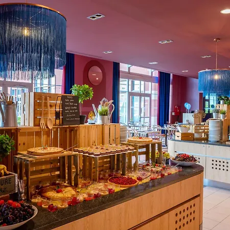 Grand Magic Marne La Vallée 4*