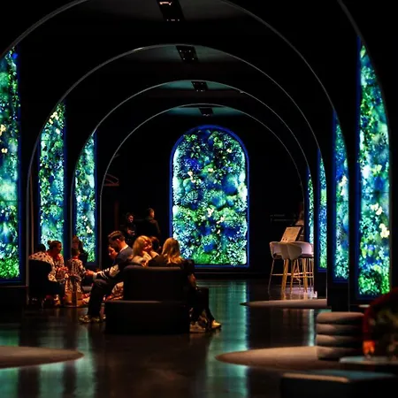 جراند ماجيك مارن لا فالي 4*