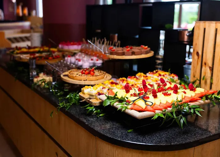 Hotel Grand Magic Marne La Vallee 4*