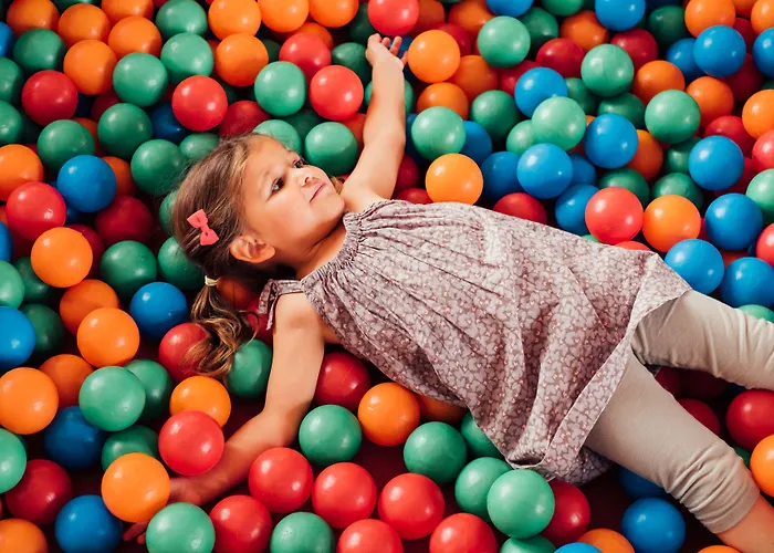 Hotel Grand Magic Marne La Vallee