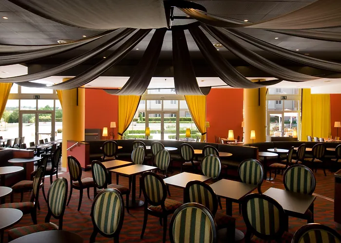 Grand Magic Marne La Vallee 4*