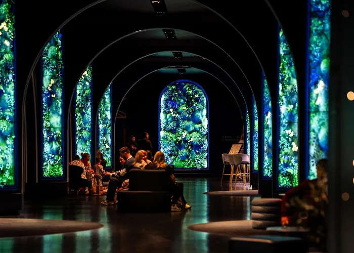 Grand Magic Marne La Vallee 4*