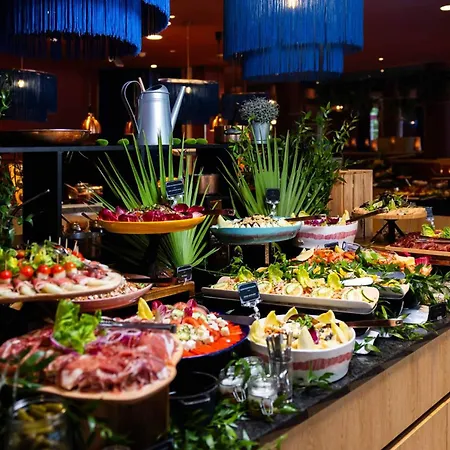 Grand Magic Marne La Vallee 4*